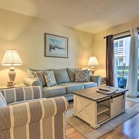 Resort-Style Hilton Head Condo - Walk To Beach! Hilton Head Island Bagian luar foto