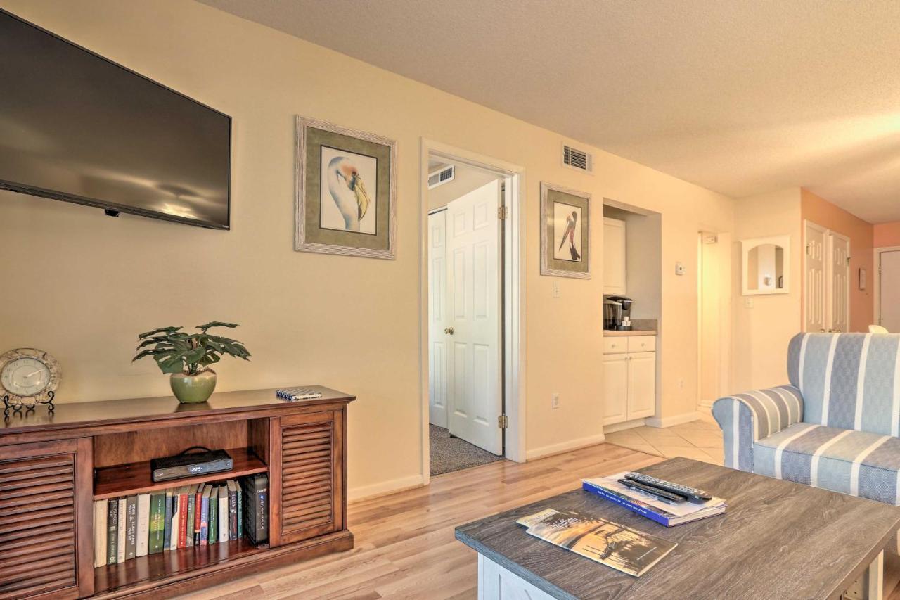 Resort-Style Hilton Head Condo - Walk To Beach! Hilton Head Island Bagian luar foto
