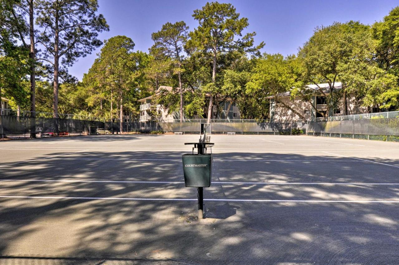 Resort-Style Hilton Head Condo - Walk To Beach! Hilton Head Island Bagian luar foto